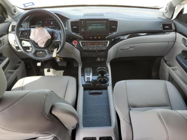 Photo 8 from auction – 2019 HONDA PILOT TOUR with VIN 5FNYF6H98KB077002