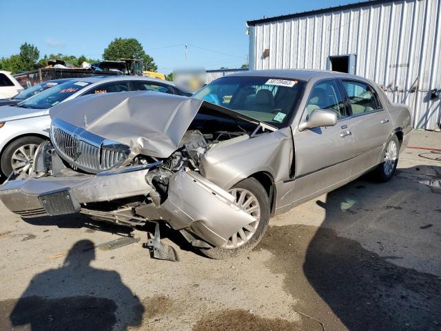 LINCOLN TOWN CAR E 2003 with VIN 1LNHM81W73Y651085 - Photo from auction