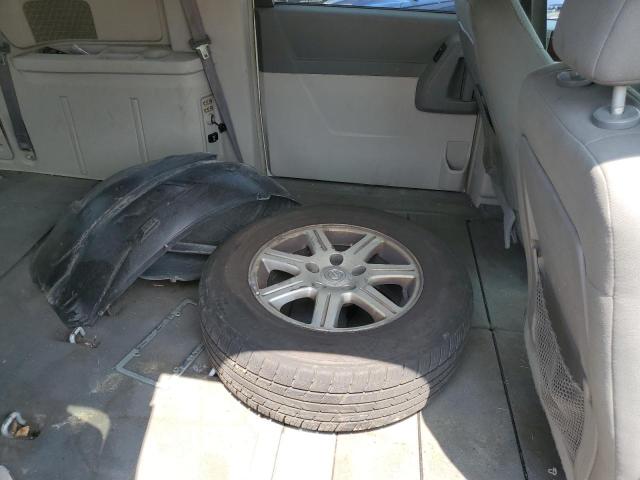 Photo 10 from auction – 2009 CHRYSLER TOWN & COU with VIN 2A8HR541X9R638034