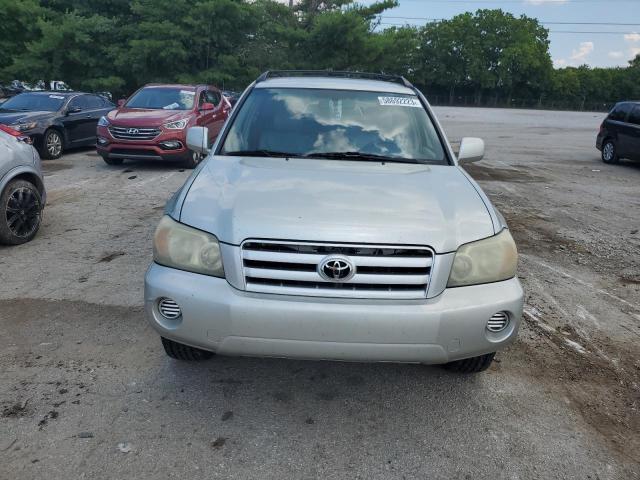 Photo 5 from auction – 2004 TOYOTA HIGHLANDER with VIN JTEDP21A840008722