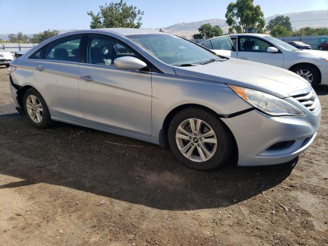 Photo 4 from auction – 2012 HYUNDAI SONATA GLS with VIN 5NPEB4AC5CH423292