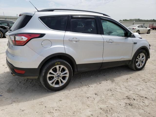 Фото 3 с аукциона – 2018 FORD ESCAPE SE с VIN 1FMCU0GD2JUC11135