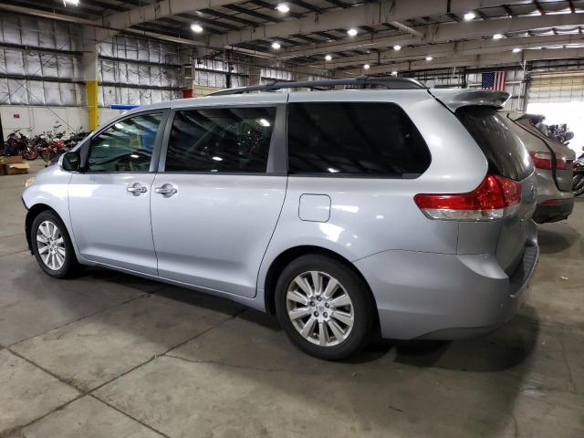Photo 2 from auction – 2014 TOYOTA SIENNA XLE with VIN 5TDDK3DC5ES081535