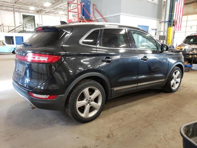 Photo 3 from auction – 2015 LINCOLN MKZ with VIN 5LMCJ1A90FUJ08948