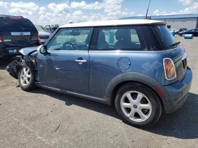 Photo 2 from auction – 2010 MINI COOPER with VIN WMWMF3C52ATZ26602