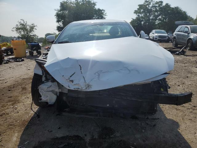 Photo 5 from auction – 2015 KIA OPTIMA LX with VIN KNAGM4A70F5628140