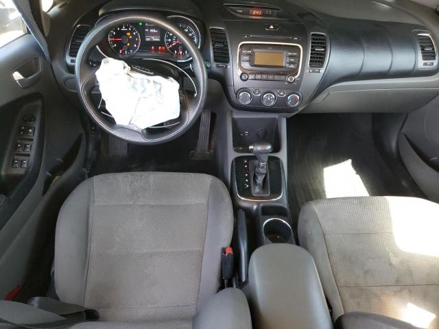 Photo 8 from auction – 2018 KIA FORTE LX with VIN 3KPFK4A72JE232258