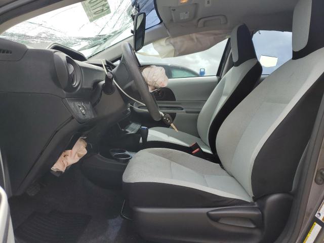 Photo 7 from auction – 2013 TOYOTA PRIUS C with VIN JTDKDTB33D1537158