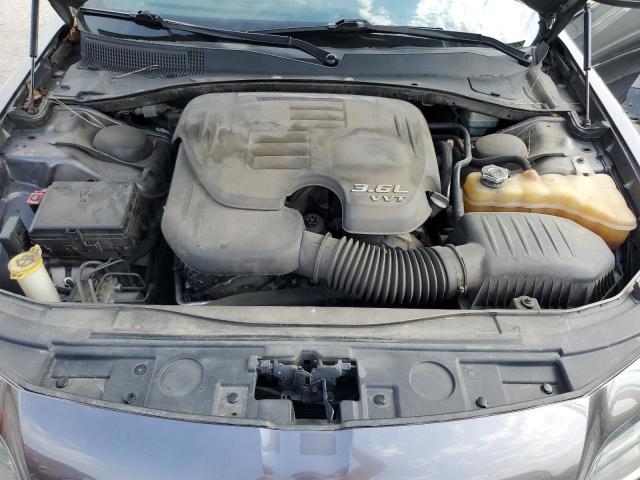 Photo 11 from auction – 2014 CHRYSLER 300 S with VIN 2C3CCABG8EH182994