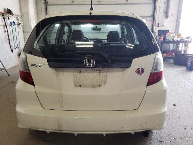 Photo 6 from auction – 2013 HONDA FIT with VIN JHMGE8H38DC069194
