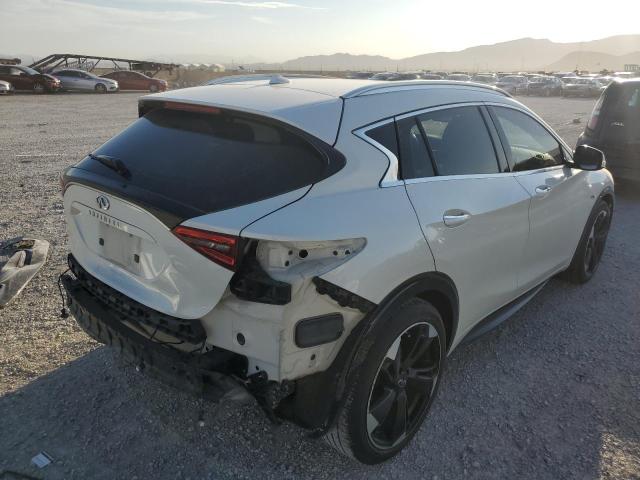 Photo 3 from auction – 2017 INFINITI QX30 BASE with VIN SJKCH5CP3HA024839