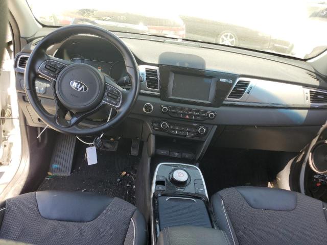 Photo 8 from auction – 2019 KIA NIRO EX with VIN KNDCC3LGXK5019109