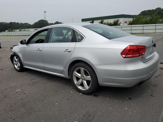 Photo 2 from auction – 2015 VOLKSWAGEN PASSAT S with VIN 1VWAT7A38FC115169