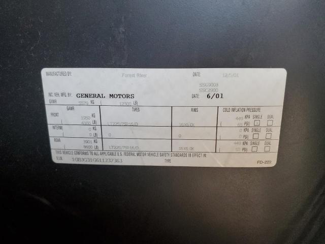 Photo 10 from auction – 2002 CHEVROLET EXPRESS with VIN 1GBJG31G611237363
