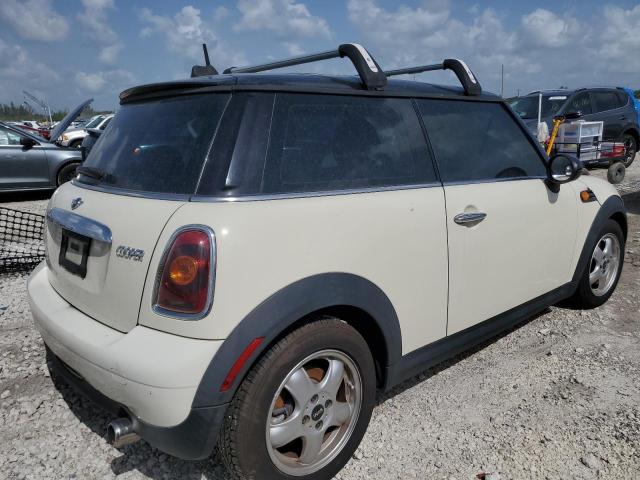 Photo 3 from auction – 2010 MINI COOPER with VIN WMWMF3C51ATZ65004