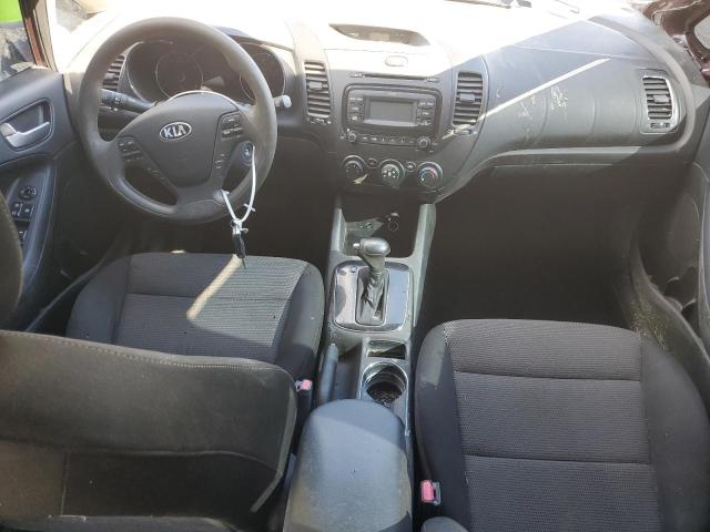 Photo 8 from auction – 2018 KIA FORTE LX with VIN 3KPFK4A71JE180394
