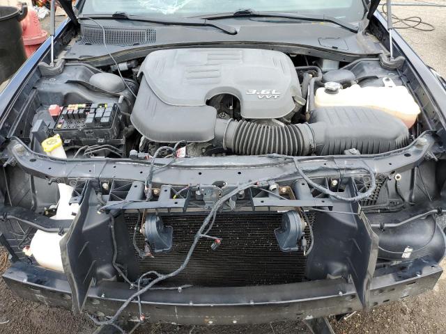 Photo 11 from auction – 2018 CHRYSLER 300 S with VIN 2C3CCAGG5JH302382