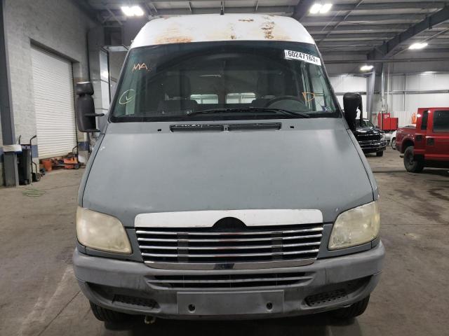 Photo 5 from auction – 2003 SPRINTER 2500 SPRIN with VIN WD2YD641835431642