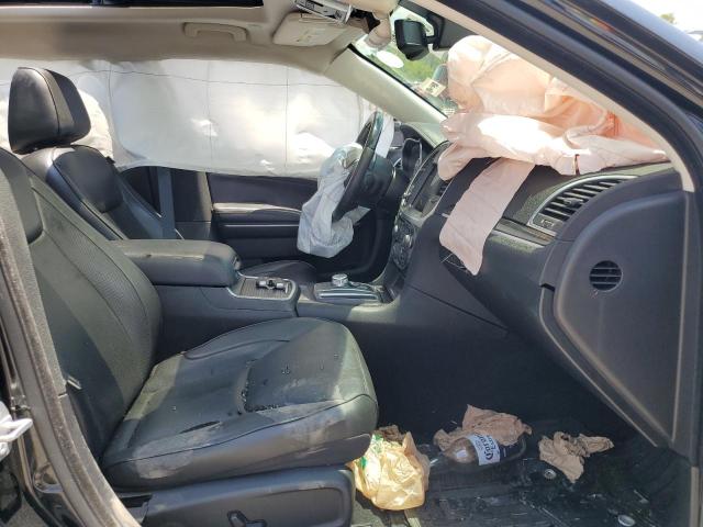 Photo 7 from auction – 2019 CHRYSLER 300 LIMITE with VIN 2C3CCAEG2KH585747