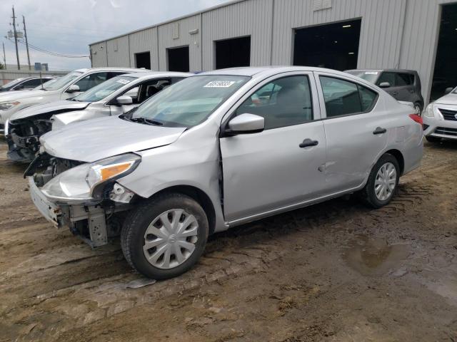 NISSAN VERSA S 2018 with VIN 3N1CN7AP1JL888171 - Photo from auction