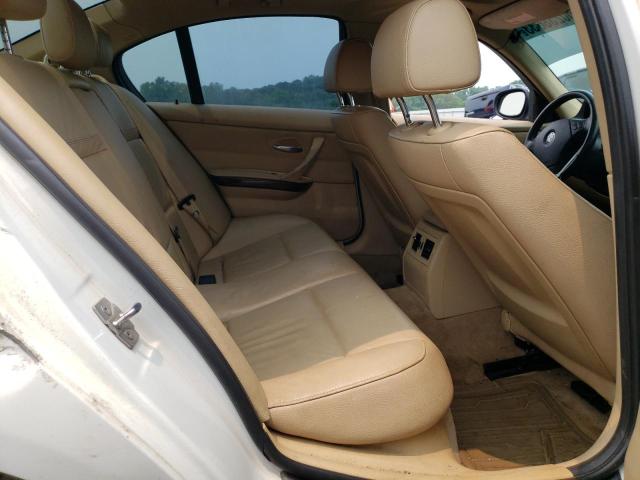 Photo 10 from auction – 2011 BMW 328 I with VIN WBAPH7G59BNN02235