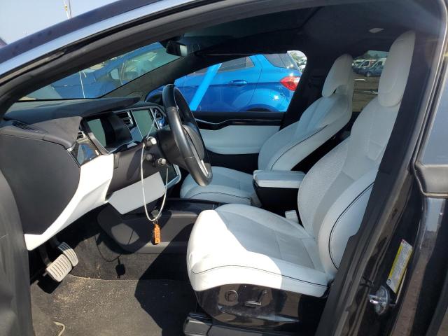 Photo 7 from auction – 2017 TESLA MODEL X with VIN 5YJXCBE40HF038225