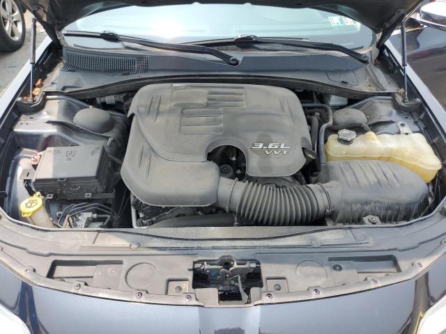 Photo 11 from auction – 2017 CHRYSLER 300C with VIN 2C3CCAKG4HH571281