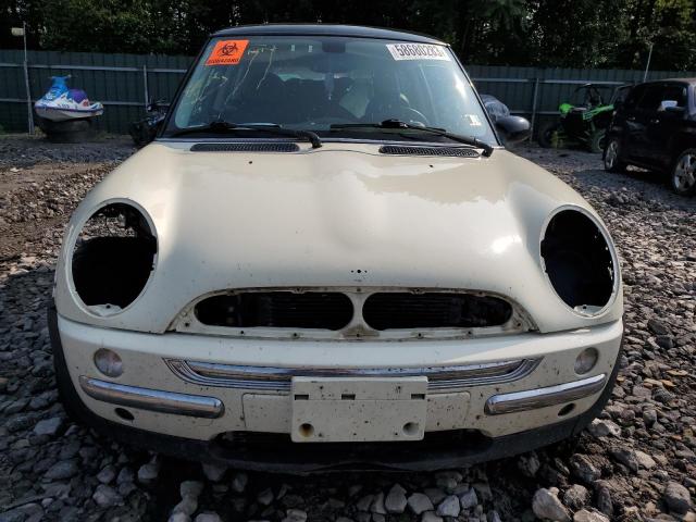 Photo 5 from auction – 2004 MINI COOPER with VIN WMWRC33404TJ60377