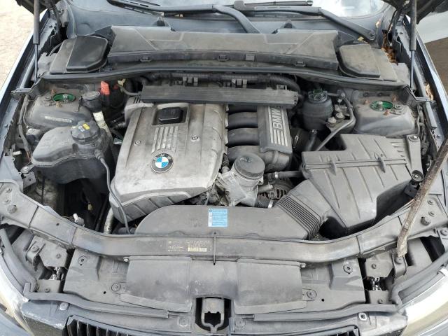 Photo 11 from auction – 2006 BMW 325 I with VIN WBAVB13596KX64940