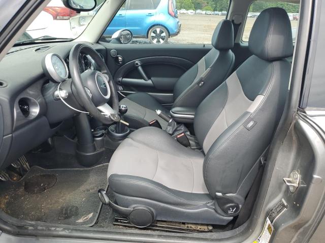 Photo 7 from auction – 2006 MINI COOPER S with VIN WMWRE33526TN28323