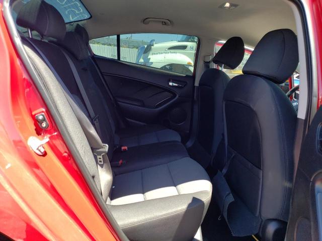 Photo 10 from auction – 2016 KIA FORTE LX with VIN KNAFX4A68G5577286