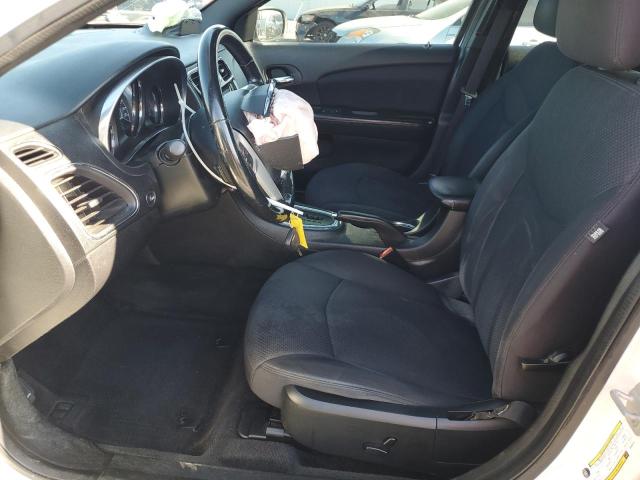 Photo 7 from auction – 2013 CHRYSLER 200 TOURIN with VIN 1C3CCBBB5DN695510