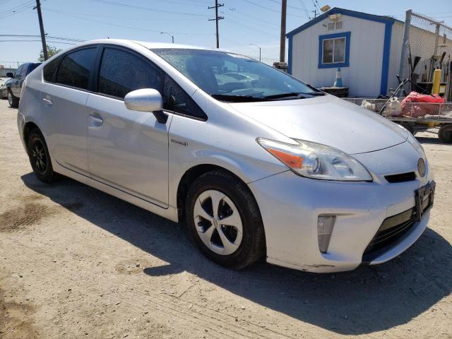 Photo 4 from auction – 2015 TOYOTA PRIUS with VIN JTDKN3DUXF1883276