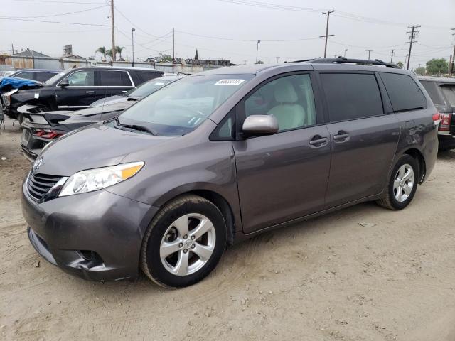 TOYOTA SIENNA LE 2011 with VIN 5TDKK3DC3BS100425 - Photo from auction
