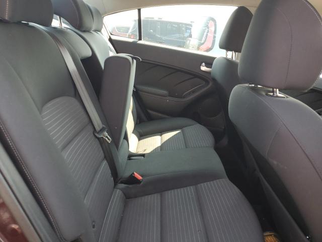 Photo 10 from auction – 2017 KIA FORTE LX with VIN 3KPFL4A70HE100204