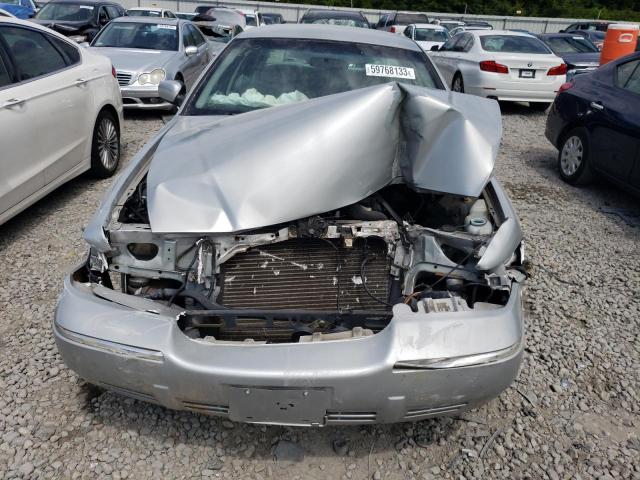 Photo 5 from auction – 2000 MERCURY GRAND MARQ with VIN 2MEFM74W2YX604232