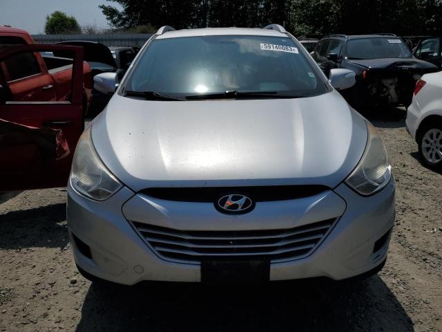 Photo 5 from auction – 2012 HYUNDAI TUCSON GLS with VIN KM8JUCAC6CU540030