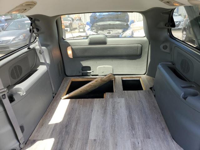 Photo 10 from auction – 2005 CHRYSLER TOWN & COU with VIN 2C4GP54L55R217374
