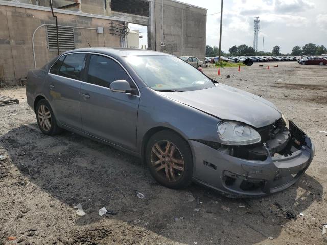 Photo 4 from auction – 2007 VOLKSWAGEN JETTA WOLF with VIN 3VWEF71K07M071572