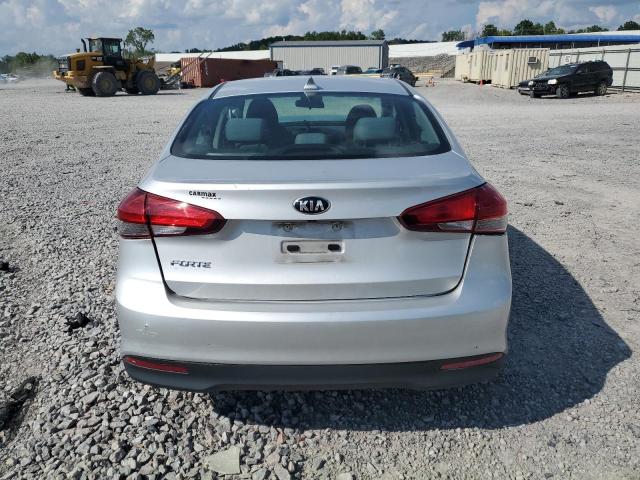 Photo 6 from auction – 2018 KIA FORTE LX with VIN 3KPFL4A78JE248591