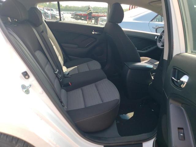 Photo 10 from auction – 2016 KIA FORTE LX with VIN KNAFK5A82G5584000