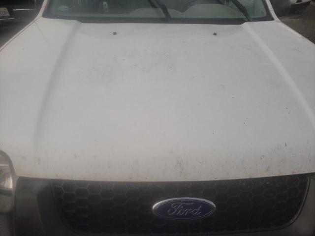 Photo 11 from auction – 2007 FORD ESCAPE XLS with VIN 1FMYU92ZX7KB87975