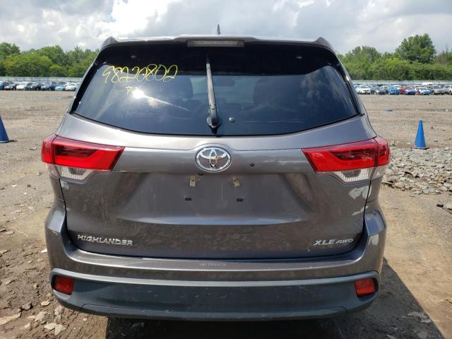 صورة رقم 6 من المزاد - 2017 TOYOTA HIGHLANDER مع VIN 5TDJZRFH7HS521320