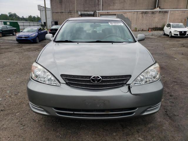 Photo 5 from auction – 2005 TOYOTA CAMRY with VIN 4T1BE30K25U989525