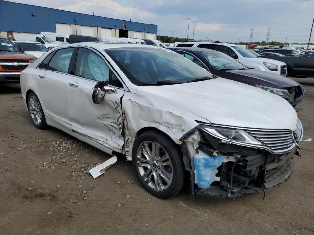 Photo 4 from auction – 2015 LINCOLN MKZ with VIN 3LN6L2G9XFR621493