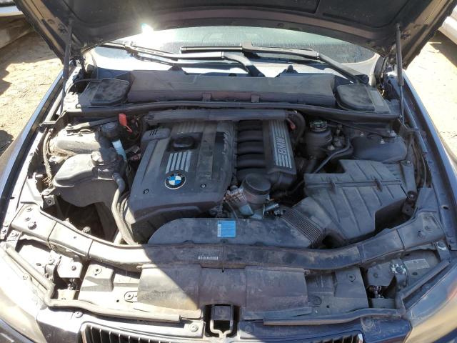Photo 11 from auction – 2007 BMW 328 XI with VIN WBAVC93517KX54609