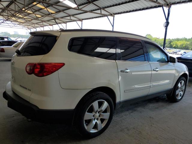 Photo 3 from auction – 2011 CHEVROLET TRAVERSE L with VIN 1GNKRLED5BJ339918