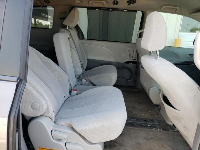 Photo 11 from auction – 2013 TOYOTA SIENNA LE with VIN 5TDKK3DC9DS334345