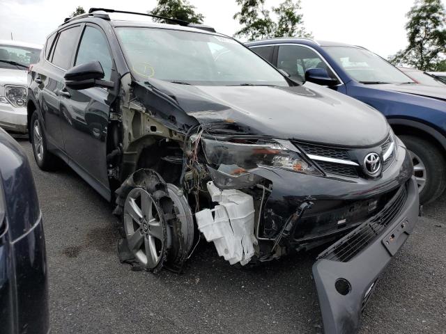 Photo 4 from auction – 2015 TOYOTA RAV4 XLE with VIN 2T3RFREVXFW371167