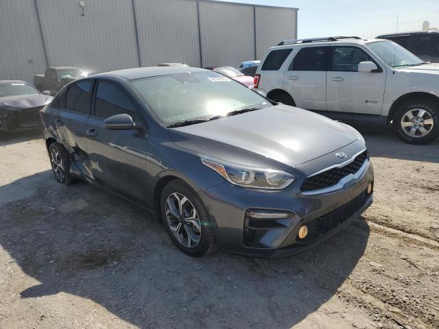 Photo 4 from auction – 2021 KIA FORTE FE with VIN 3KPF24AD4ME297803